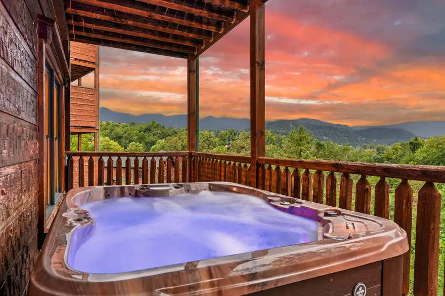 820 Great Smoky Way, Gatlinburg, TN 37738 - Image #3