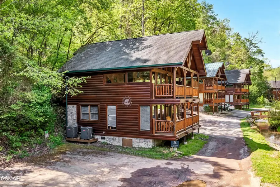 335 Caney Creek Road, Pigeon Forge, TN 37863 - Image #3