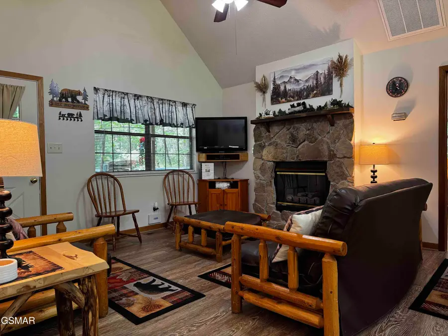 653 Oaks View Court #Adalynns Retreat, Pigeon Forge, TN 37863 - Image #3
