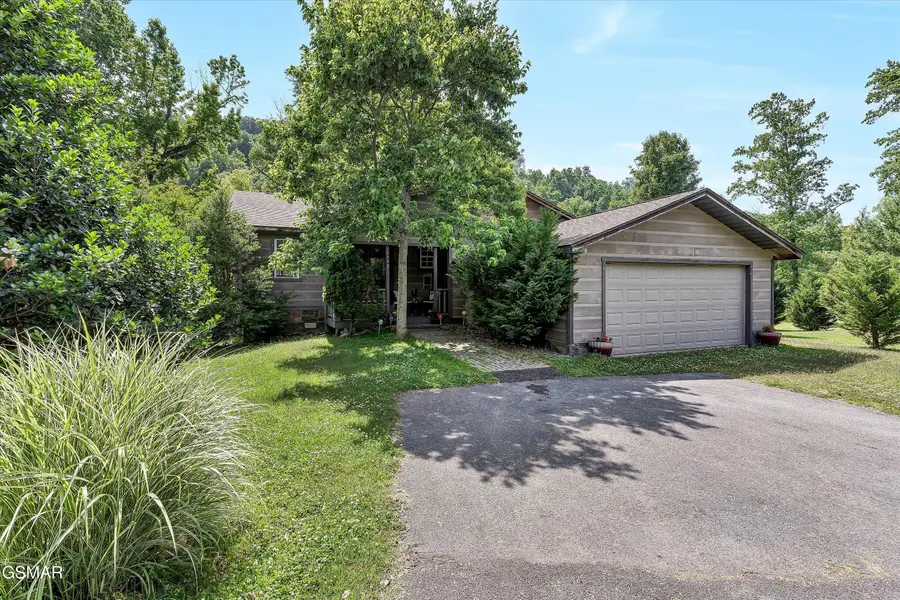 2259 Hartford Road, Cosby, TN 37722 - Image #2