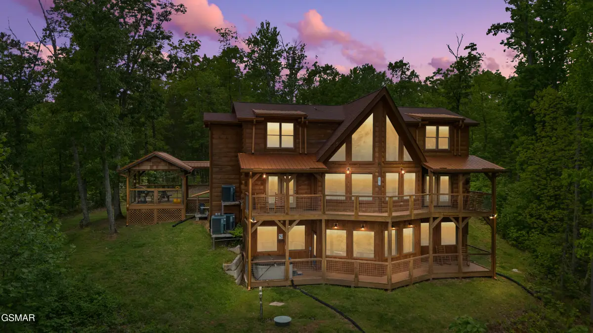 2631 Sawmill Branch Drive, Sevierville, TN 37862 - Image #1