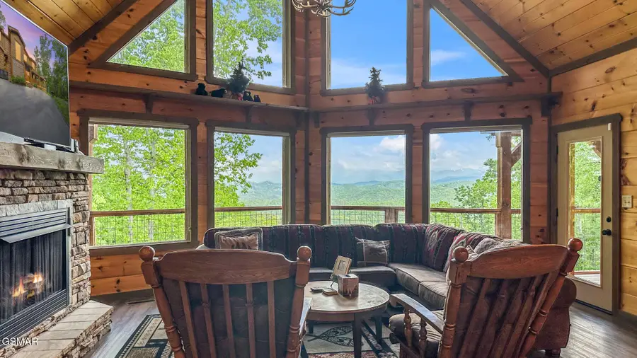 2631 Sawmill Branch Drive, Sevierville, TN 37862 - Image #3