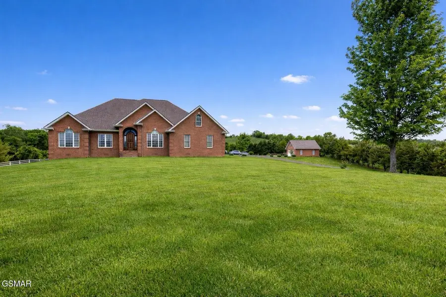 2630 E. Walnut Grove Road, Sevierville, TN 37876 - #2