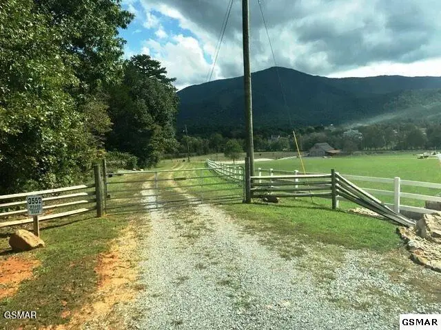 3557 Wears Valley Road, Sevierville, TN 37862 - #2