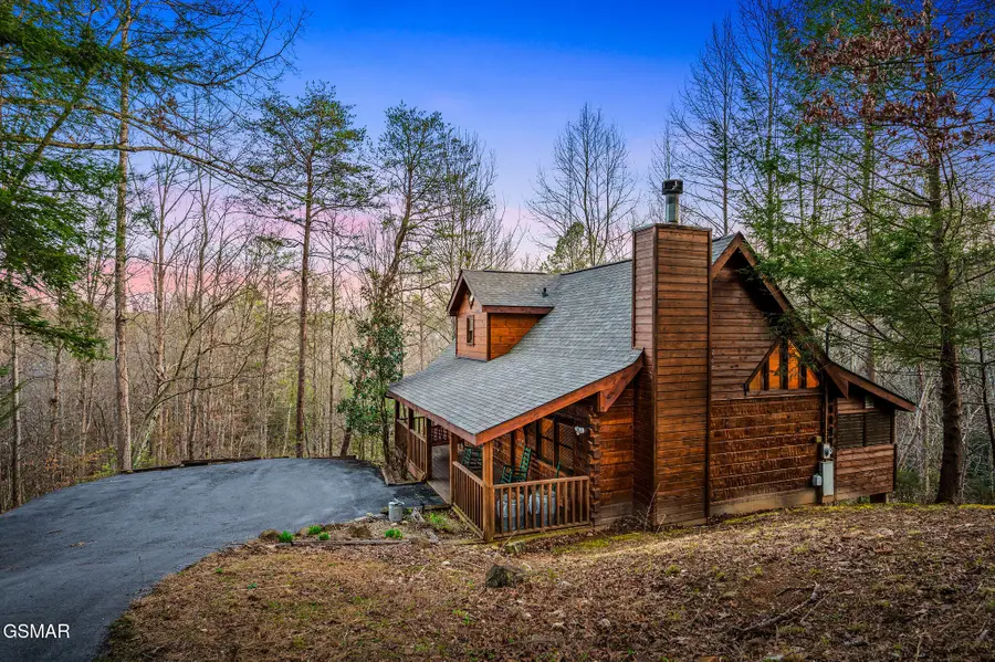 2306 Avon Circle, Sevierville, TN 37876 - #3