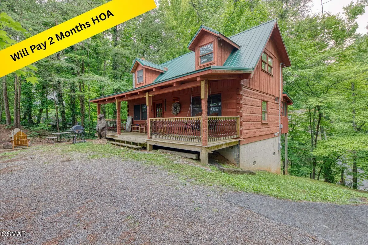 1136 E Foothills Drive, Gatlinburg, TN 37738 - Image #1