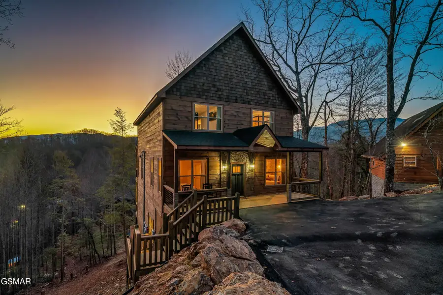 1656 Parkway Terrace, Gatlinburg, TN 37738 - Image #3