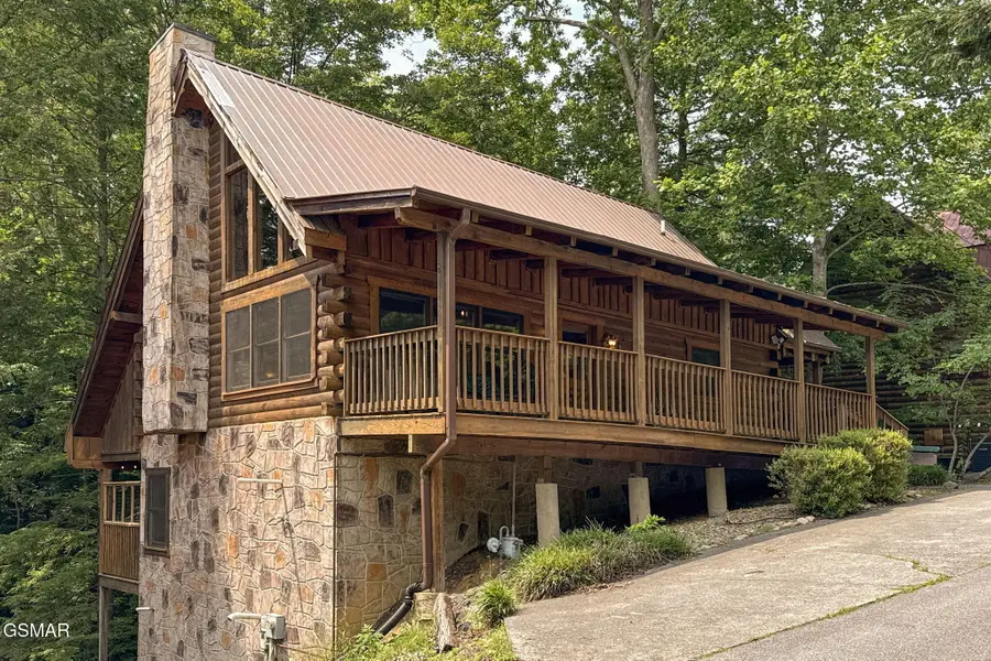 510 Hoot Owl Way, Gatlinburg, TN 37738 - Image #2