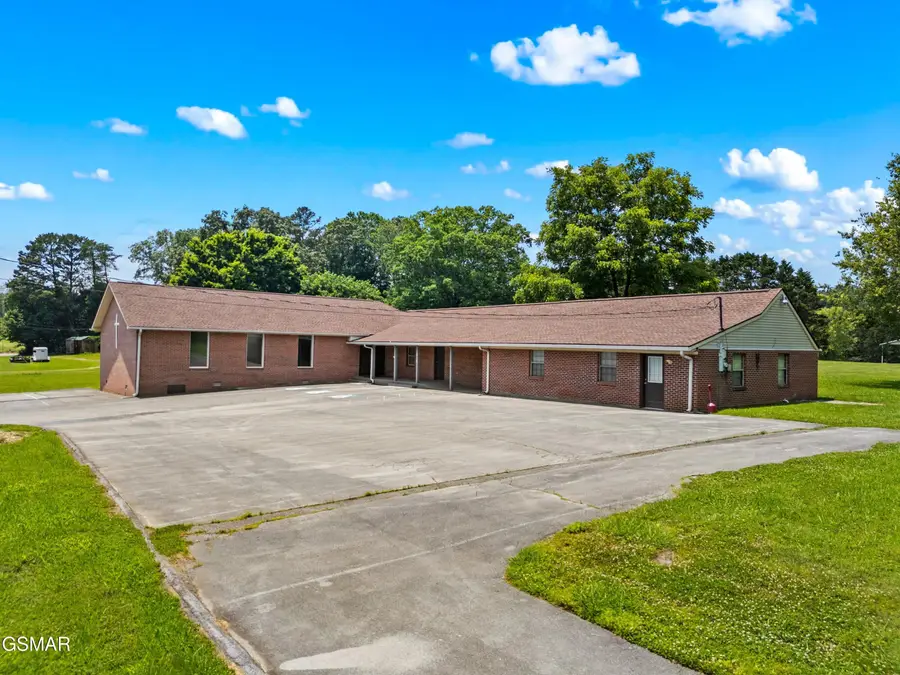 1015 N Union Grove Road, Friendsville, TN 37737 - Image #2