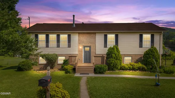 3206 Bativa Garden Court, Sevierville, TN 37876