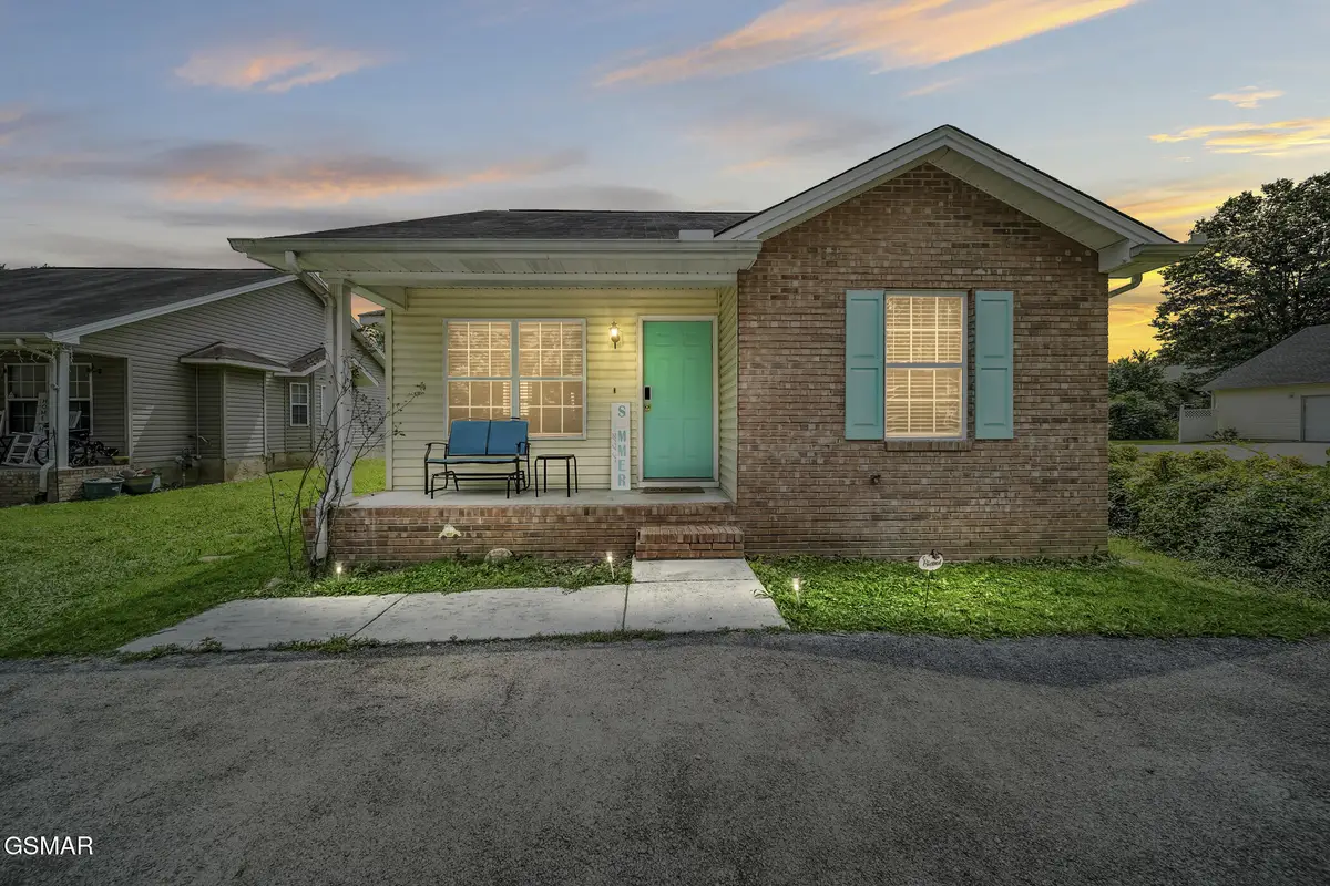 1733 Snapp Road, Sevierville, TN 37862 - Image #1