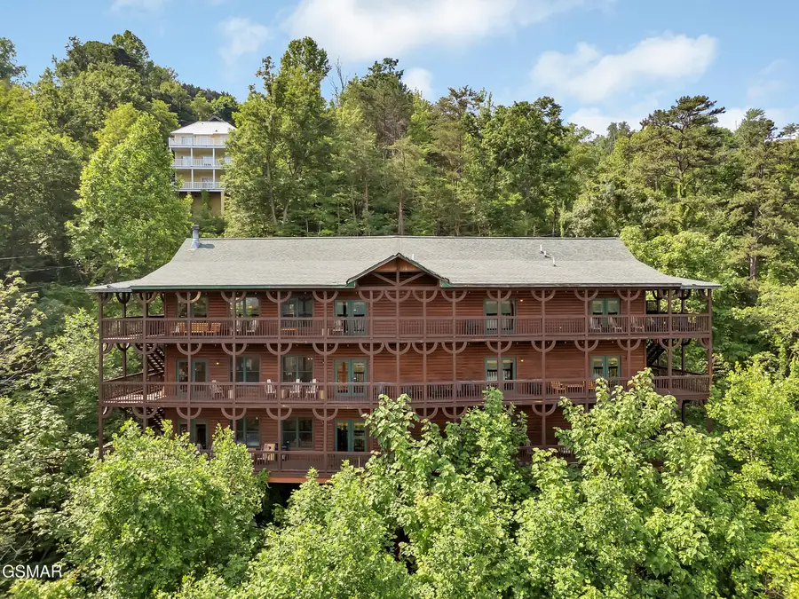 365 Smoky View Road, Gatlinburg, TN 37738 - Image #3