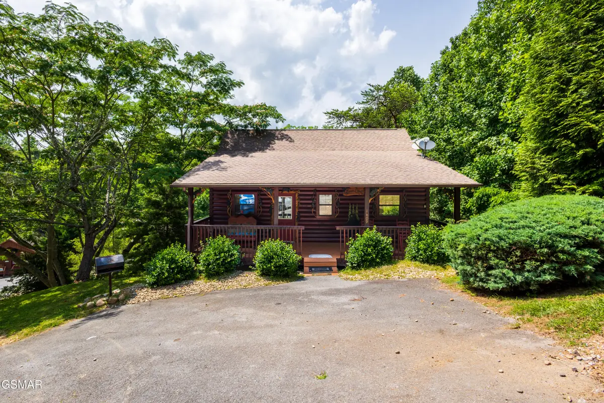 1609 Pinewood Way, Sevierville, TN 37862 - #1