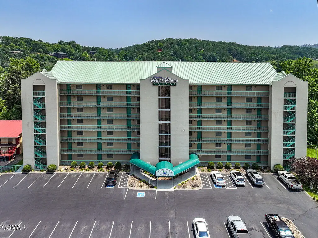 3215 N Rivers Rd U502, Pigeon Forge, TN 37863 - Image #1