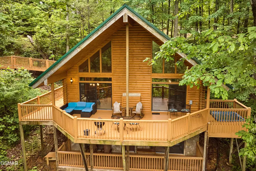 820 Pinnacle Vista Road, Gatlinburg, TN 37738 - Image #2