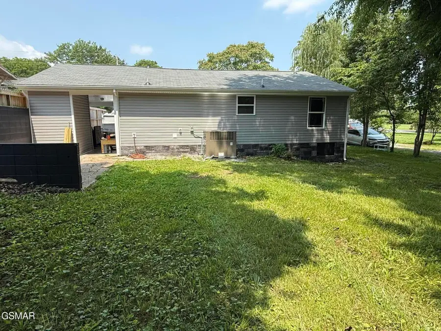 338 Jefferson Avenue, Newport, TN 37821 - Image #3