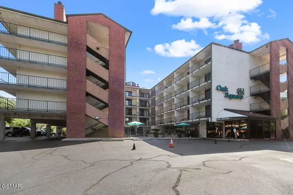 685 River Rd #214, Gatlinburg, TN 37738