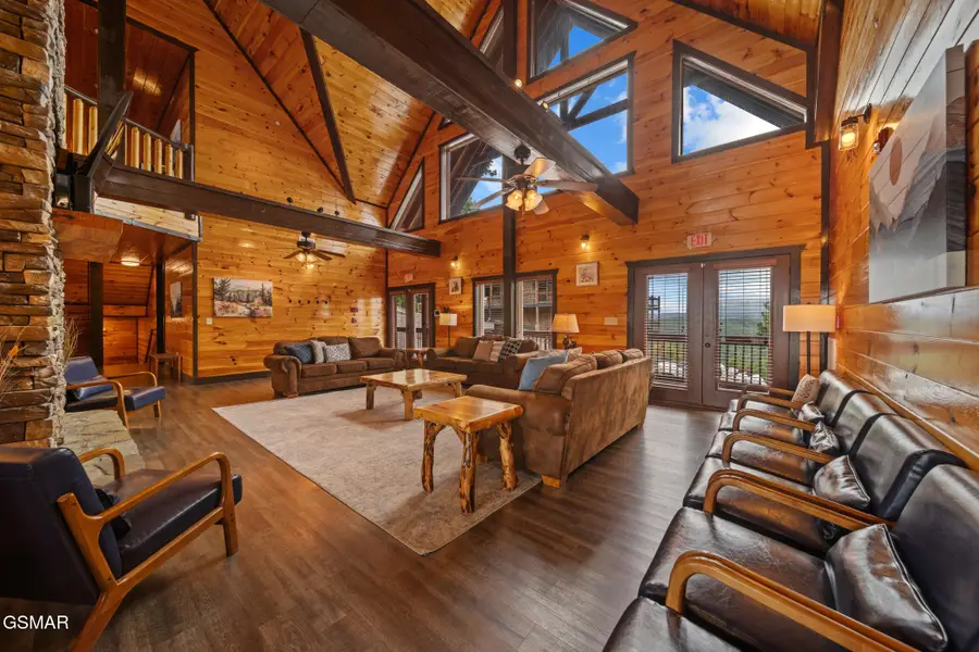 4130 Sherwood Heights Way, Pigeon Forge, TN 37863 - Image #3