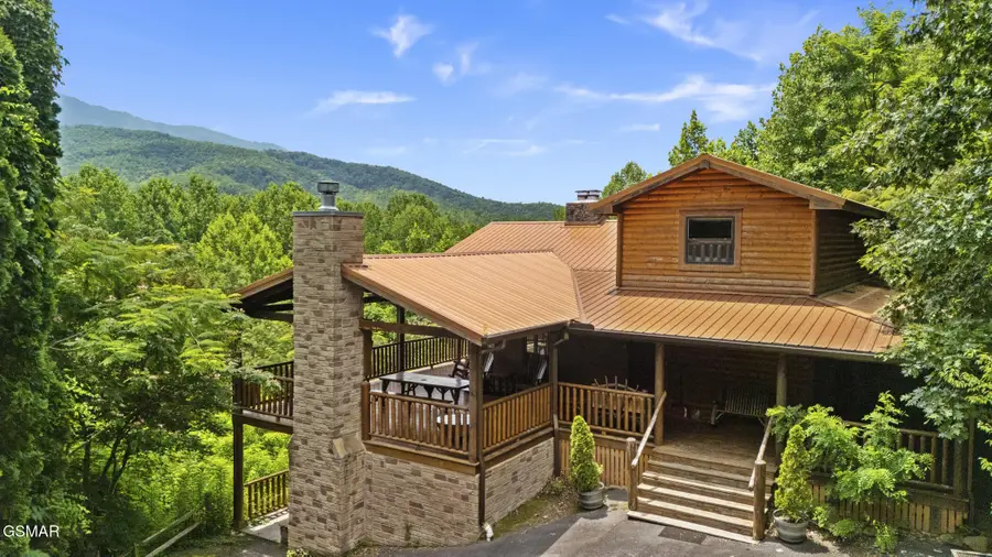 4750 Townsend Drive, Gatlinburg, TN 37738 - Image #2