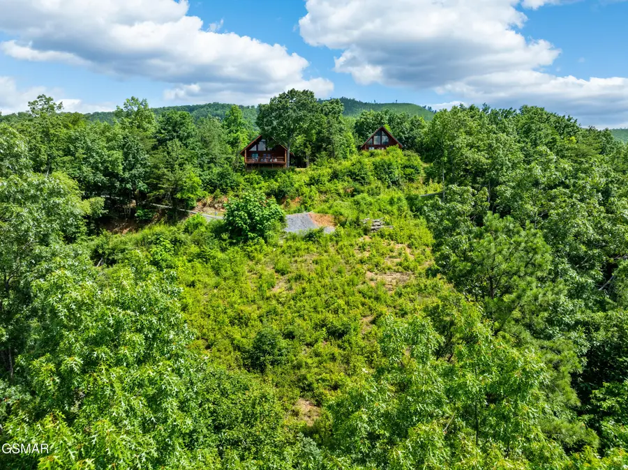 648 Almost Heaven Way, Gatlinburg, TN 37738 - Image #3
