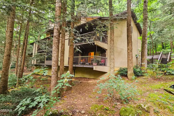 1235 Ski Mountain Road #625, Gatlinburg, TN 37738