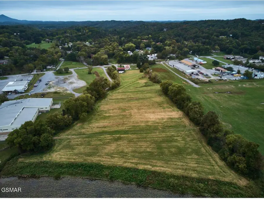 1000 Old Knoxville Highway, Sevierville, TN 37862 - Image #2