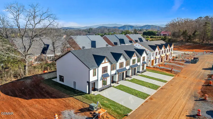 000 Grace Ridge Drive #Unit Type A, Sevierville, TN 37862 - Image #2