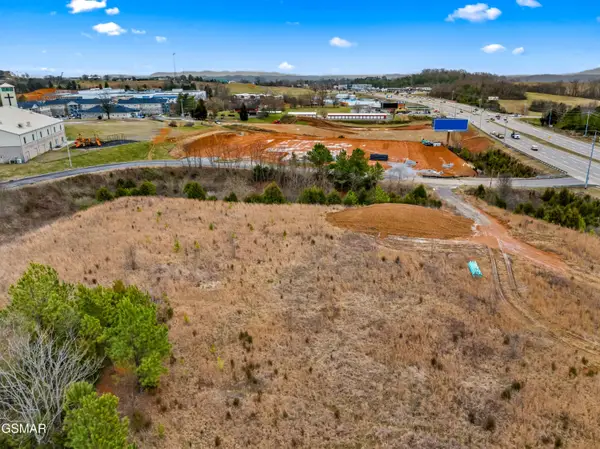 Lot 3 Winfield Dunn Pkwy, Kodak, TN 37764