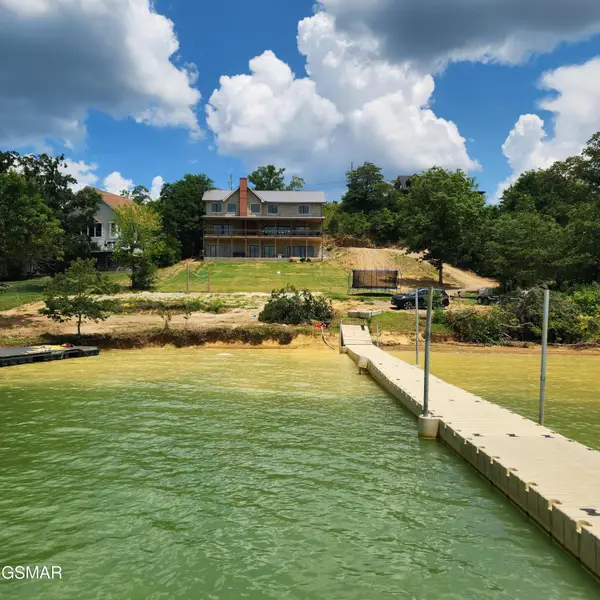 799 Penelope Ln Lane, Sevierville, TN 37876