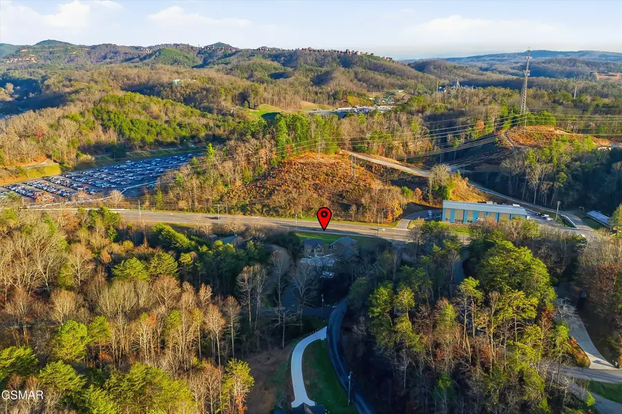 1012 Pinyon Circle, Pigeon Forge, TN 37863 - Image #3