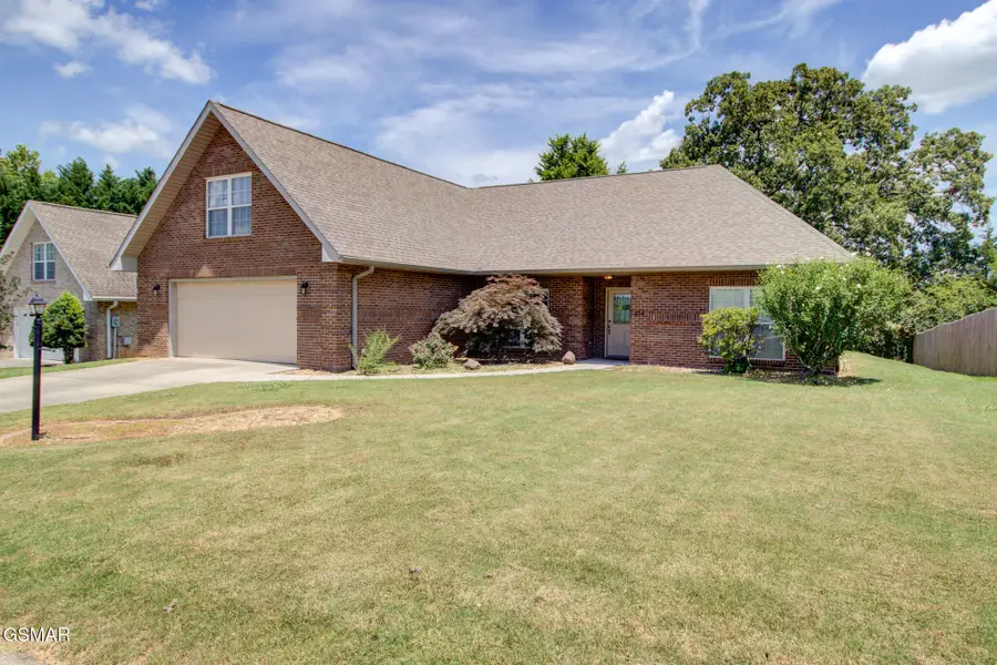1074 St Johns Drive, Maryville, TN 37801 - Image #2