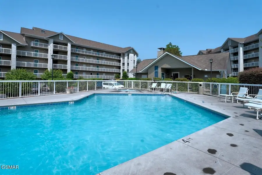 205 Ogle Drive #422, Pigeon Forge, TN 37863 - Image #2