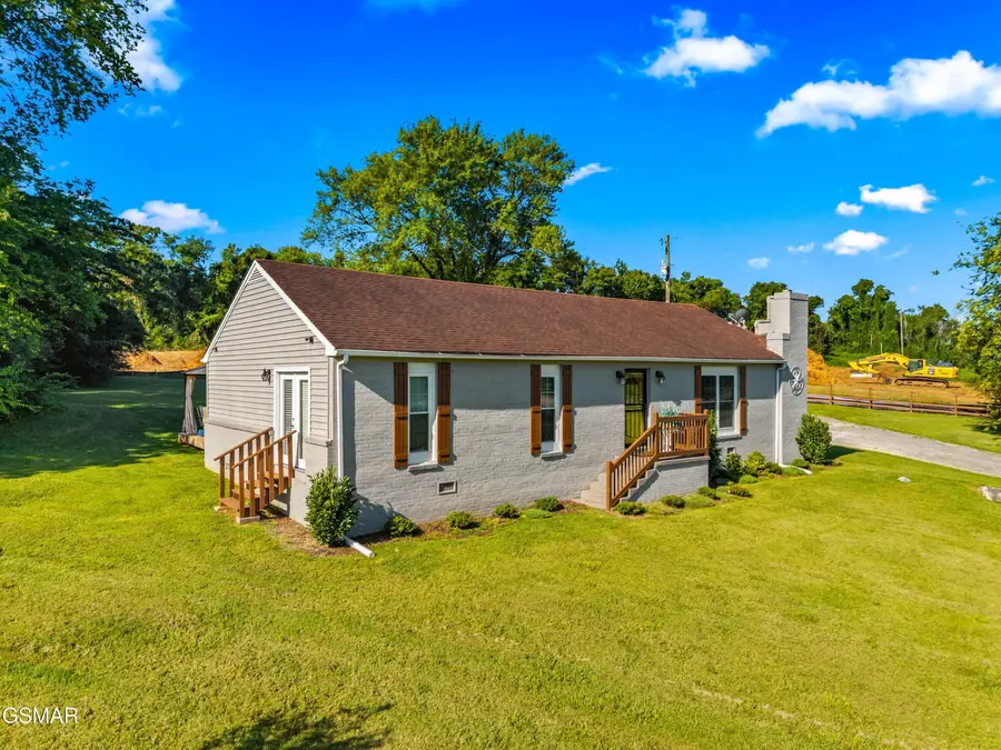 6220 Roscoe Lane, Knoxville, TN 37914 - Image #2