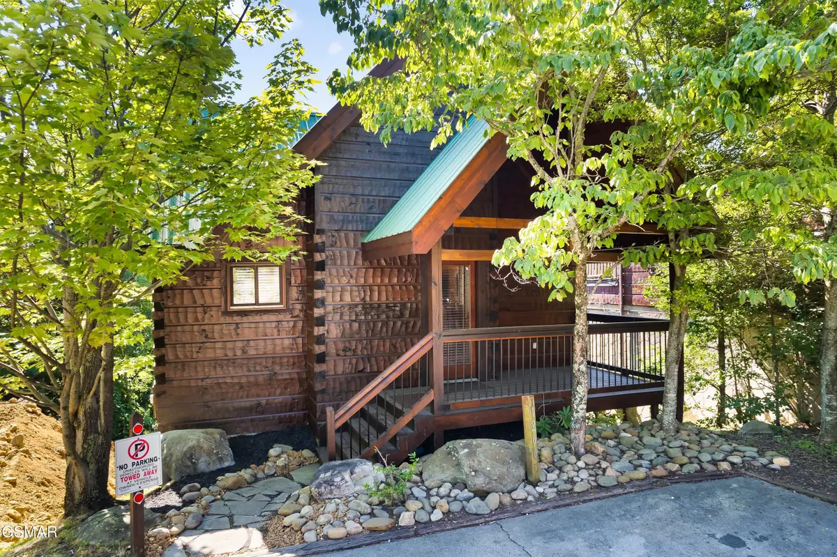 1266 Bear Cub Way, Gatlinburg, TN 37738 - Image #1