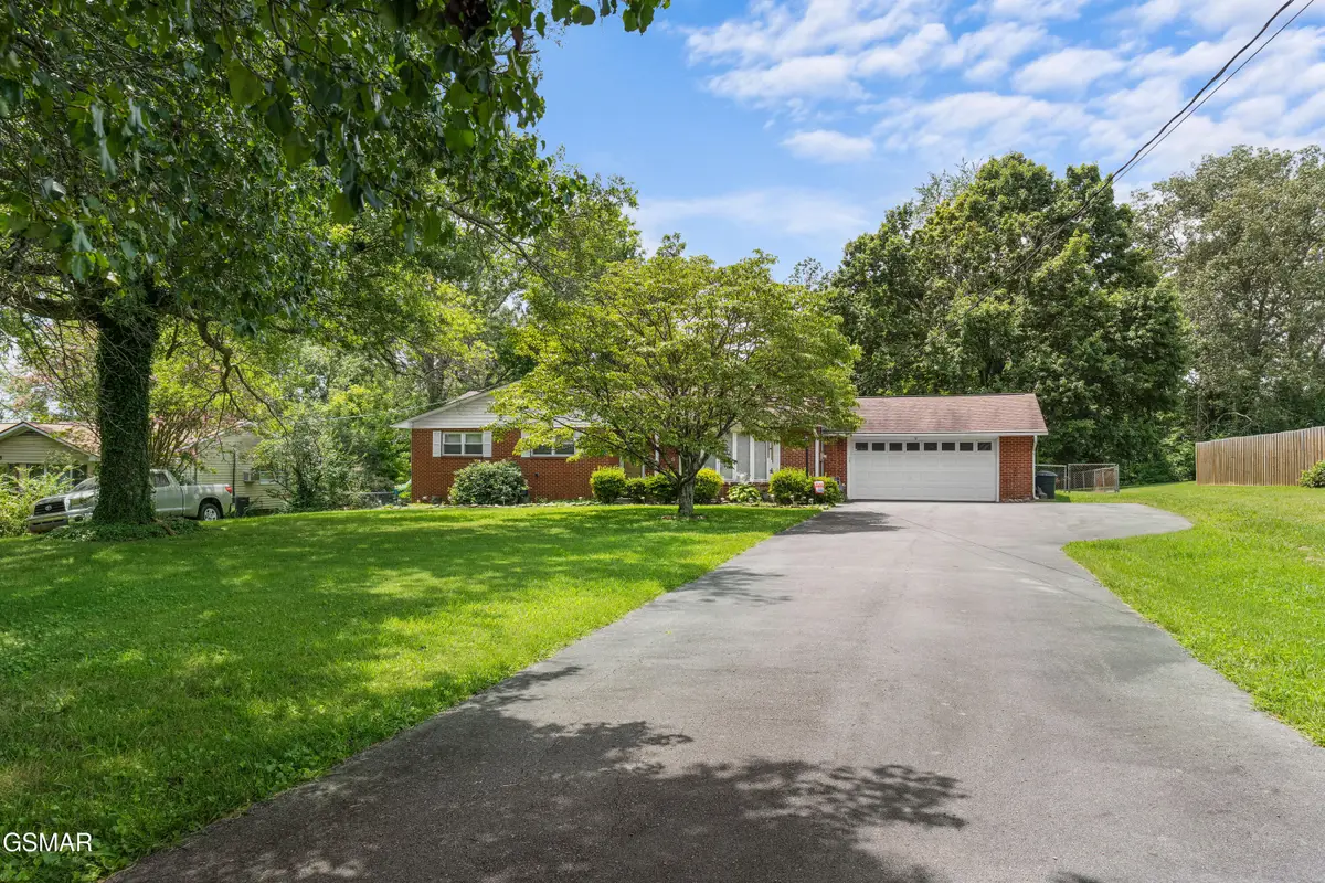 2559 Dogwood Lane, Talbott, TN 37877 - Image #1