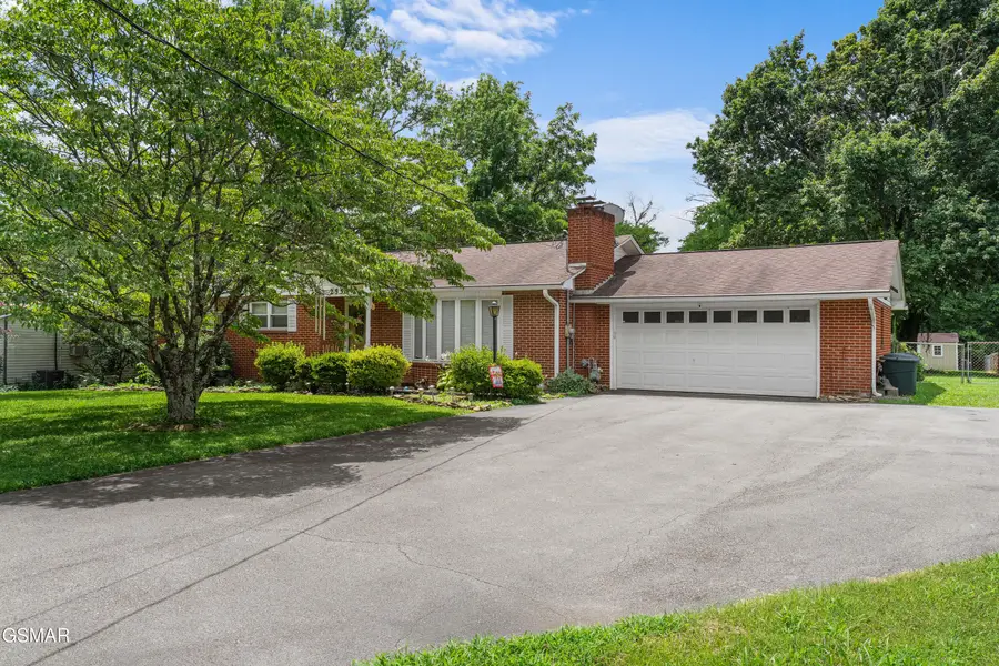 2559 Dogwood Lane, Talbott, TN 37877 - Image #2