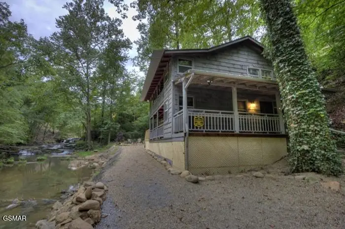 2181 Wears Valley Road, Sevierville, TN 37862 - #2