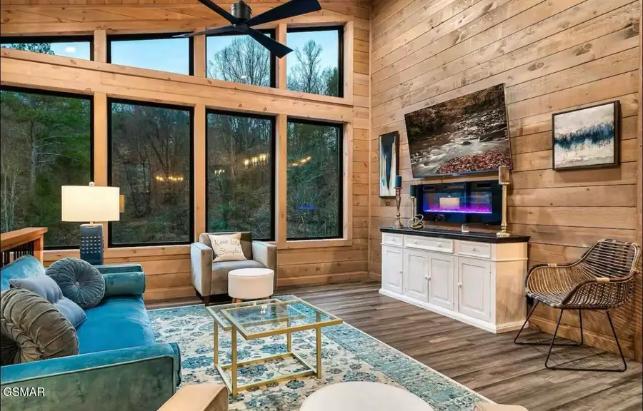 1508 Mountain Drive, Sevierville, TN 37876 - Image #3