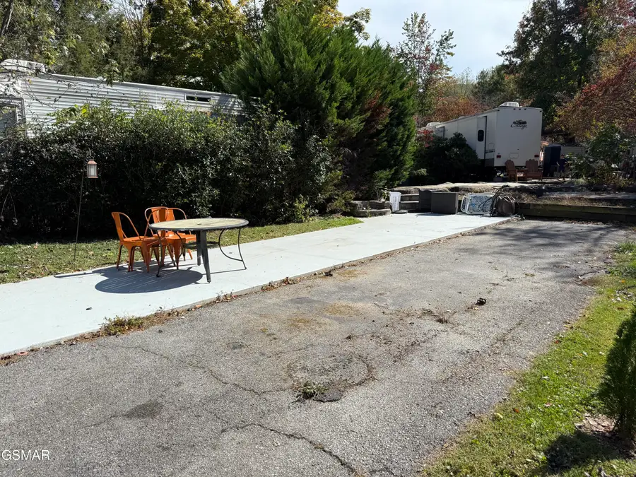 4229 E Parkway #207, Gatlinburg, TN 37738 - Image #2