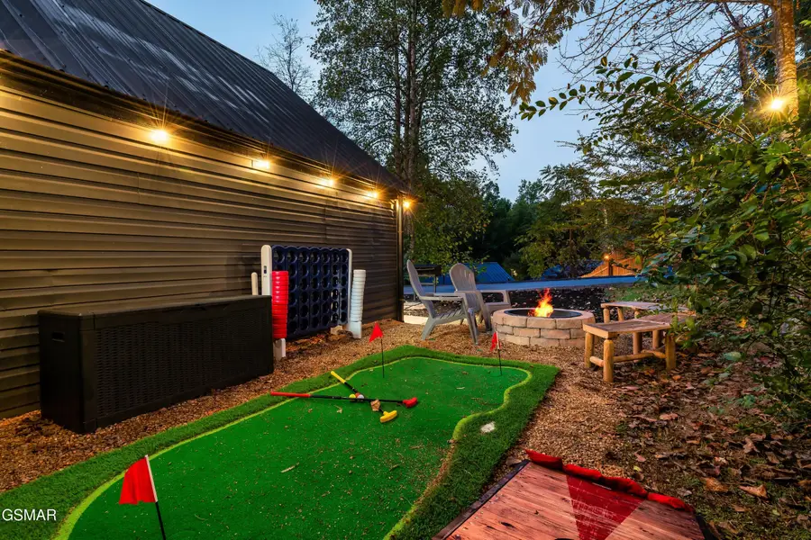 372 Indian Knob Circle, Pigeon Forge, TN 37863 - Image #2