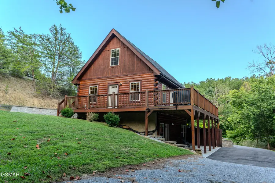 2594 Windfall Estates Drive Drive, Sevierville, TN 37876 - Image #3