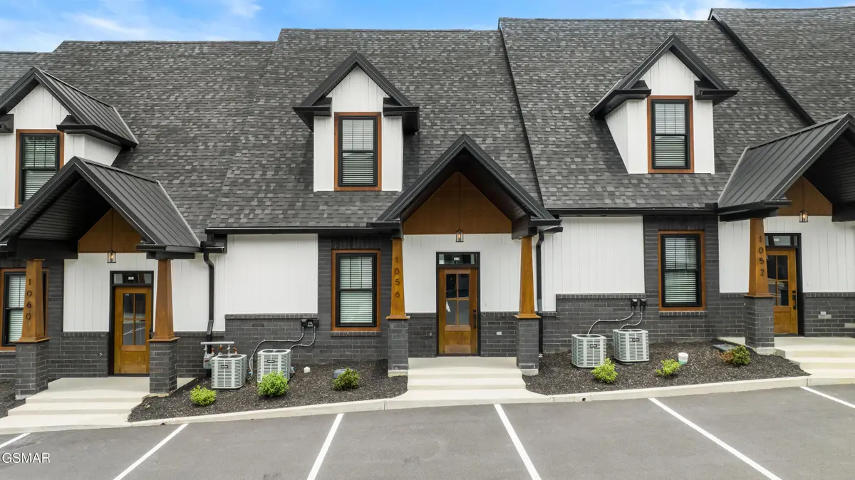 1056 Watch Hill Way, Sevierville, TN 37862 - Image #1