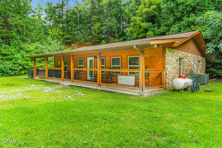 903 Johns Branch Road, Gatlinburg, TN 37738 - Image #3
