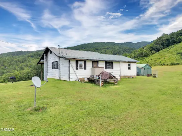 1390 Wright Road, Newport, TN 37821