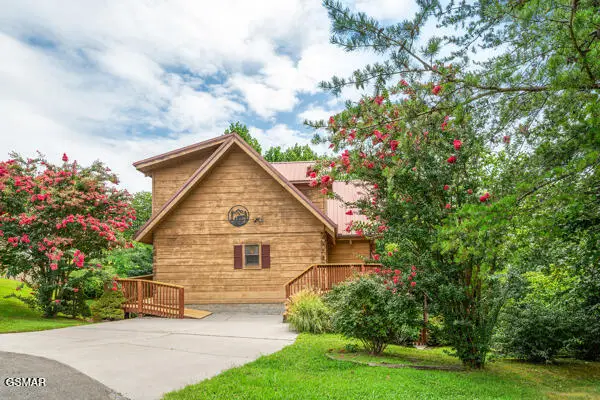 705 Blue Dunn Court, Pigeon Forge, TN 37863