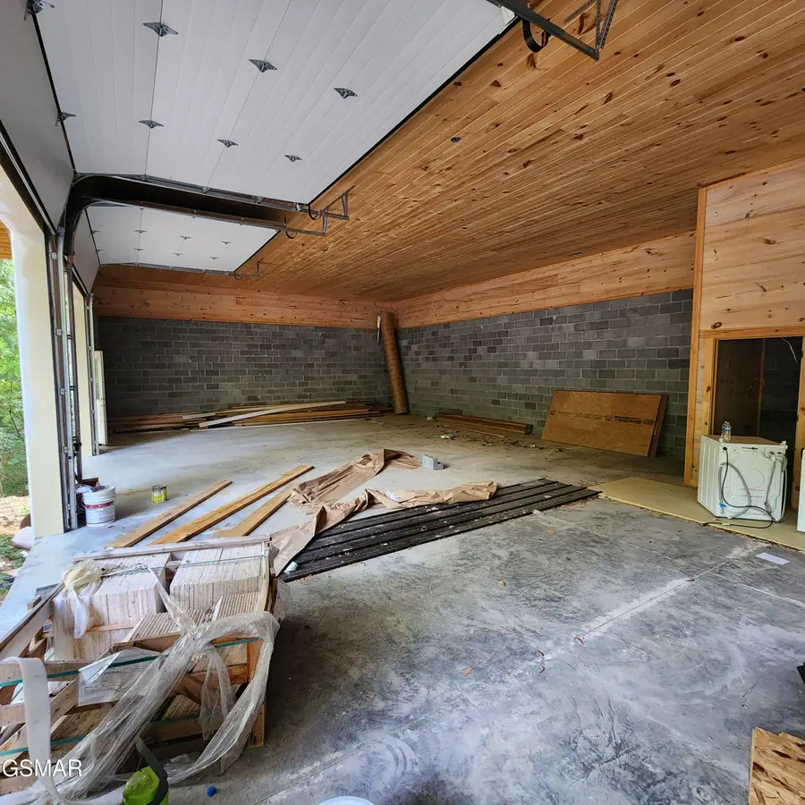 815 Penelope Lane, Sevierville, TN 37876 - Image #2