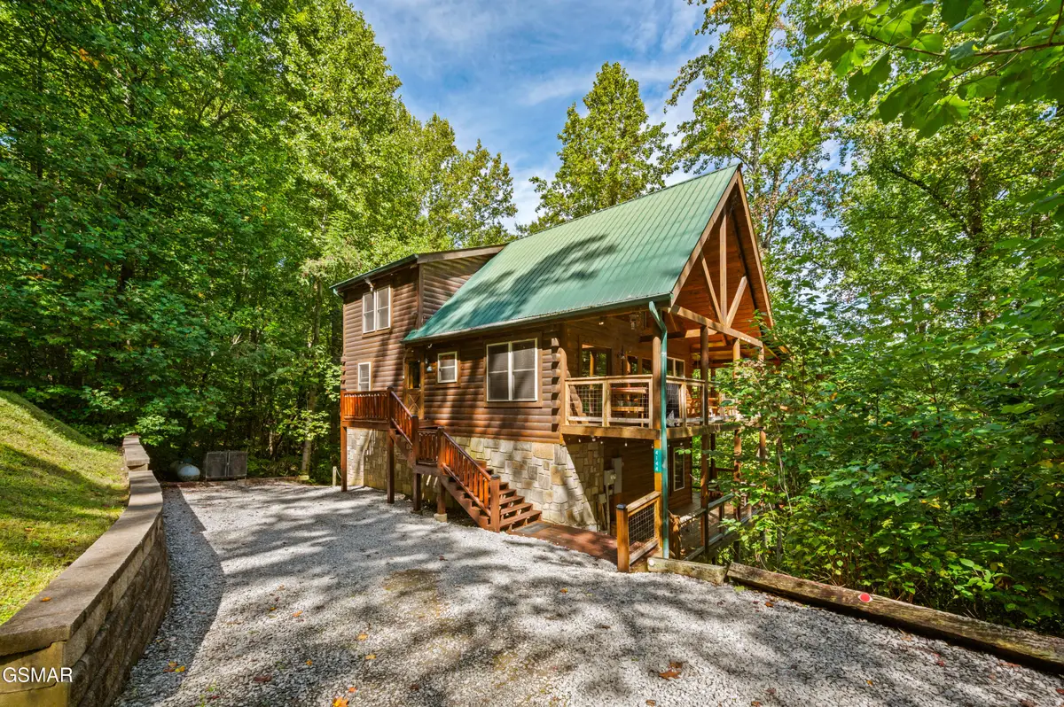 4144 Burning Tree Lane, Sevierville, TN 37862 - Image #1