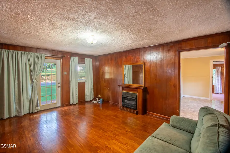 1681 Mill Springs Road, New Market, TN 37820 - Image #2