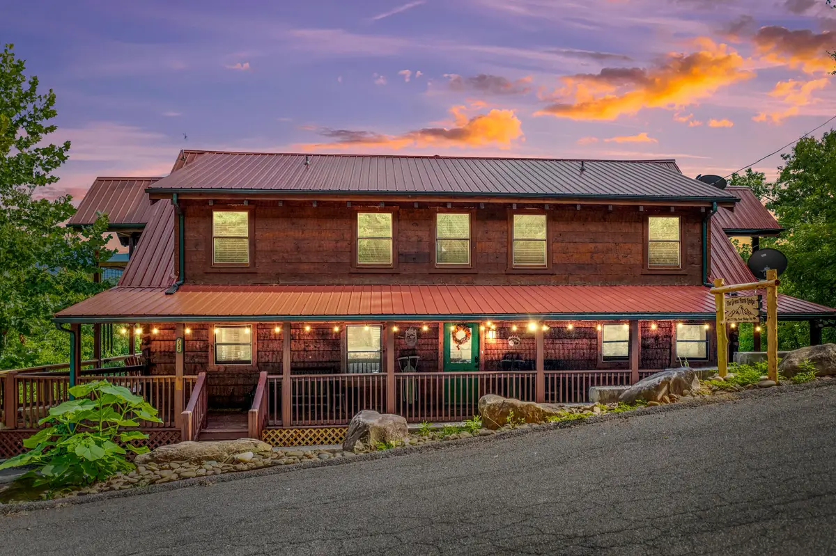 725 Big Bear Ridge Road, Gatlinburg, TN 37738 - #1