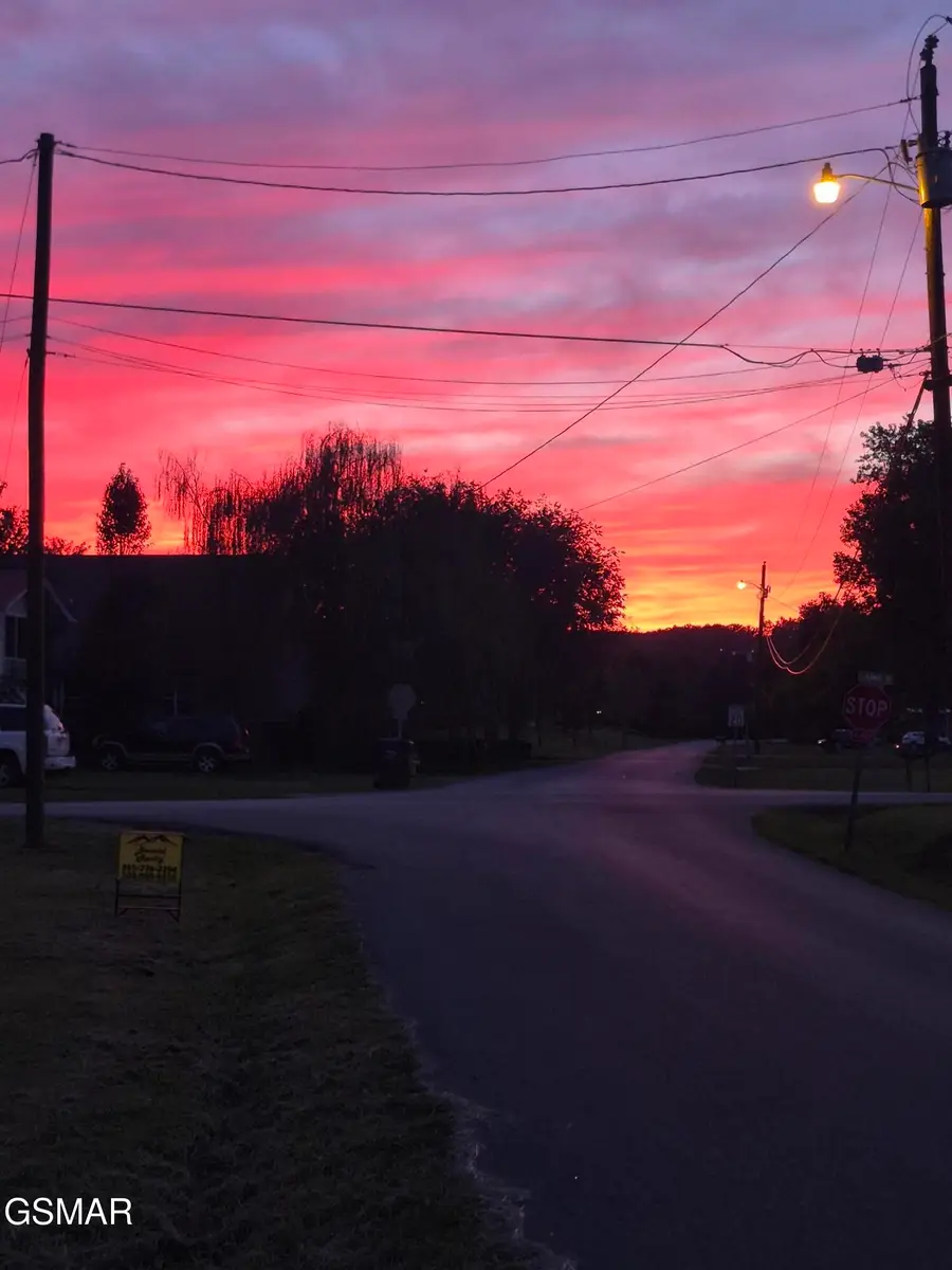 240 Meadowbrook, Pigeon Forge, TN 37863 - Image #2